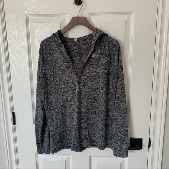 Under Armour Women's Black UA Tech Twist Long Sleeve Hoodie - Size Medium - Picture 2 of 9